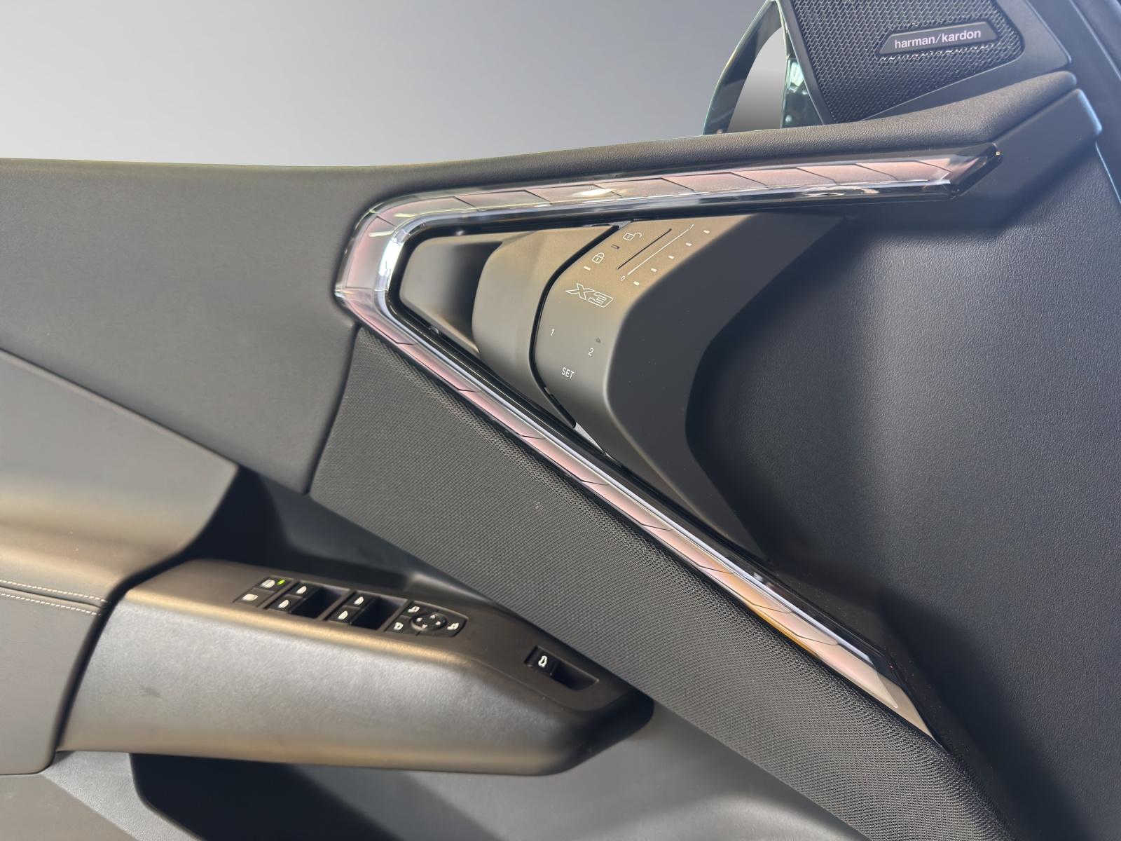 BMW X3 30e xDrive-image-8