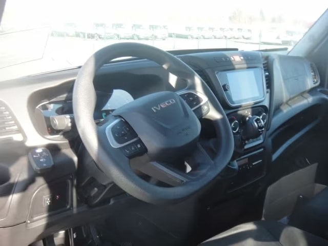 IVECO 70 C 18H Kipper mit Kran-image-5