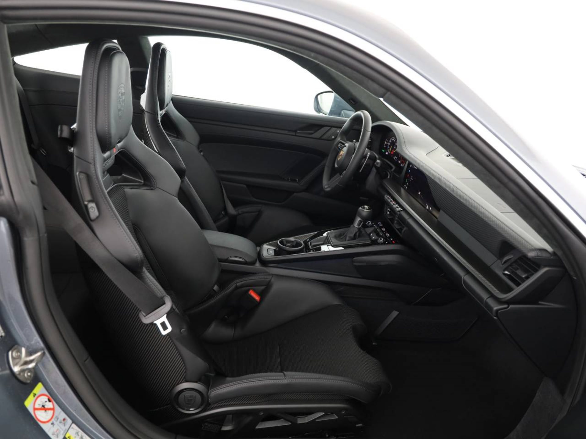 PORSCHE 911 GT3 mit Touring-Paket-image-15