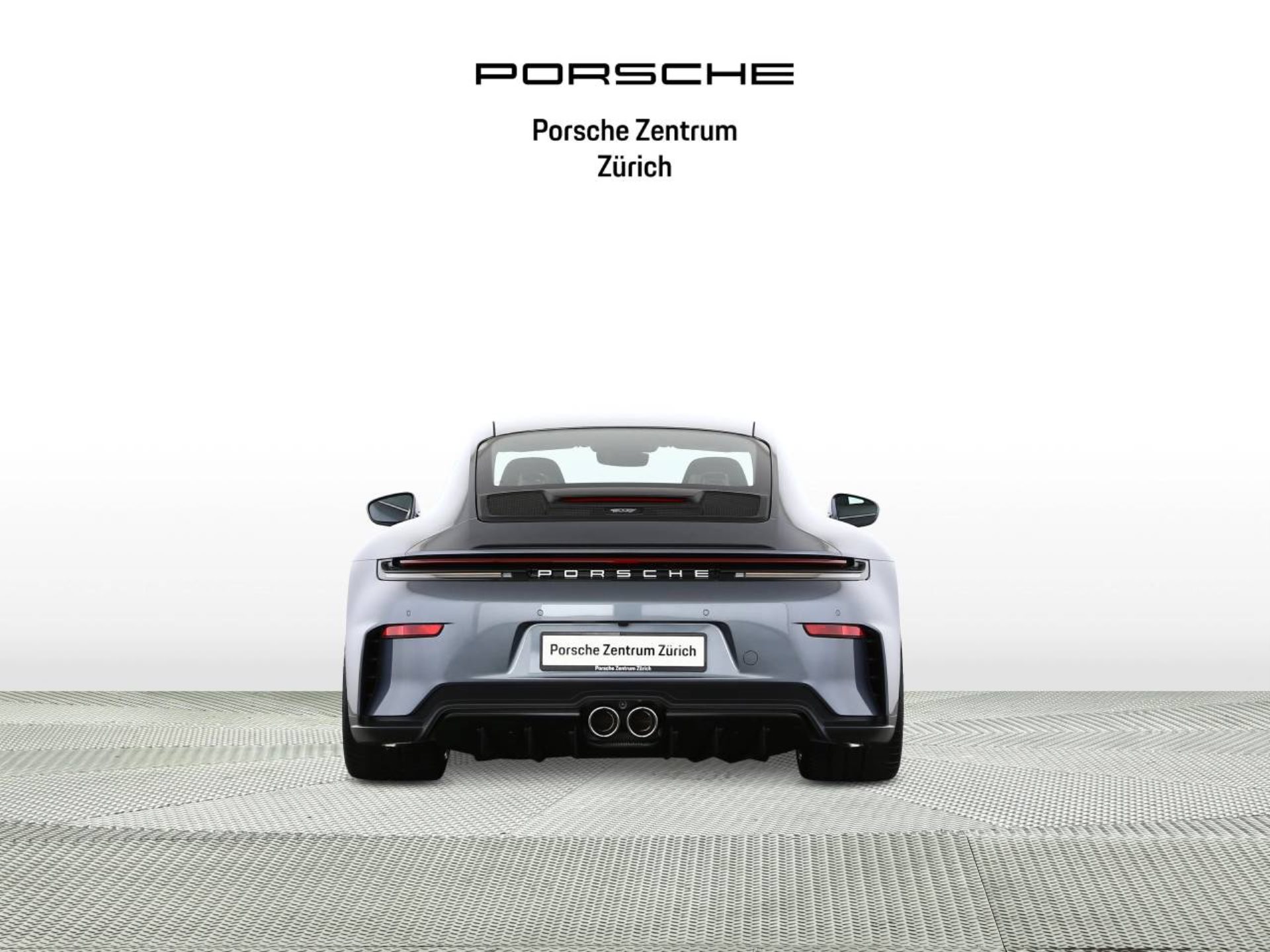 PORSCHE 911 GT3 mit Touring-Paket-image-7