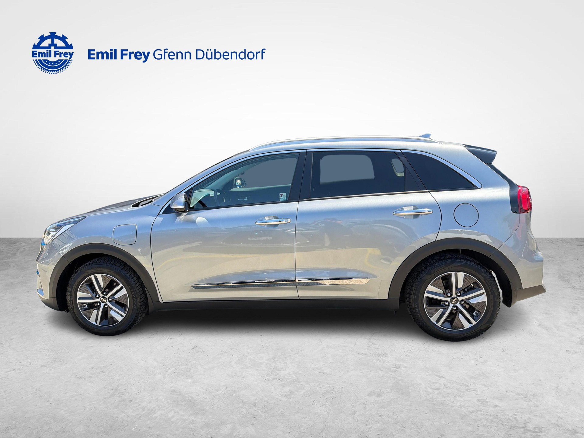 KIA Niro 1.6 GDi Plug-in Hybrid-showroom-element-1