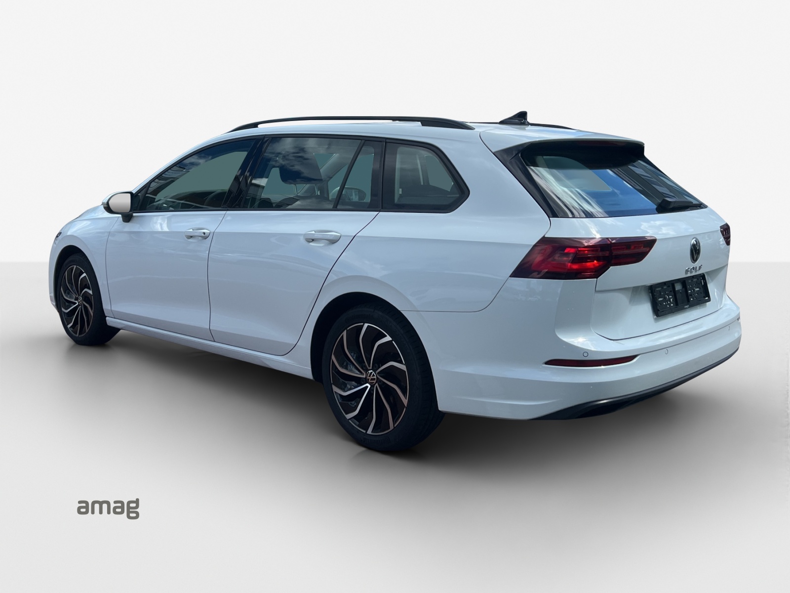 VW Golf Variant 1.5 eTSI mHEV Life-showroom-element-2