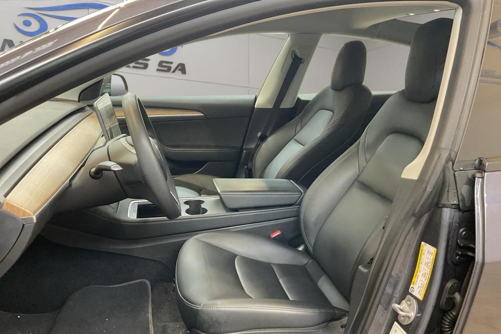 TESLA Model 3 Performance Dual Motor AWD-image-12