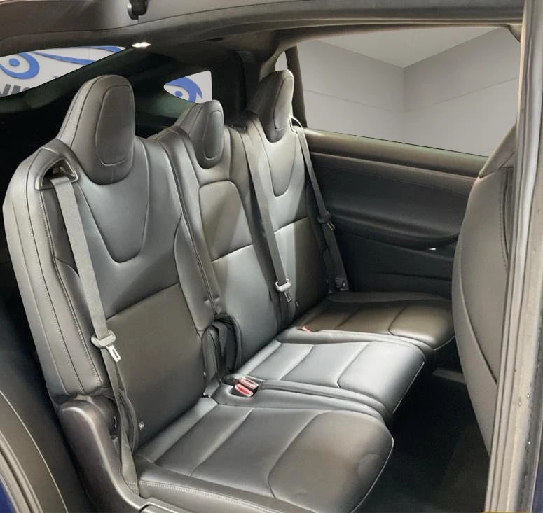 TESLA Model 3 Performance Dual Motor AWD-image-16