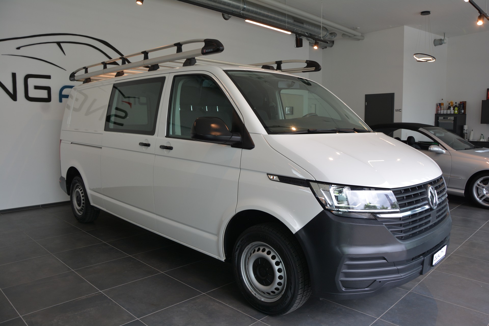 VW T6.1 2.0 TDI Transporter-image-7