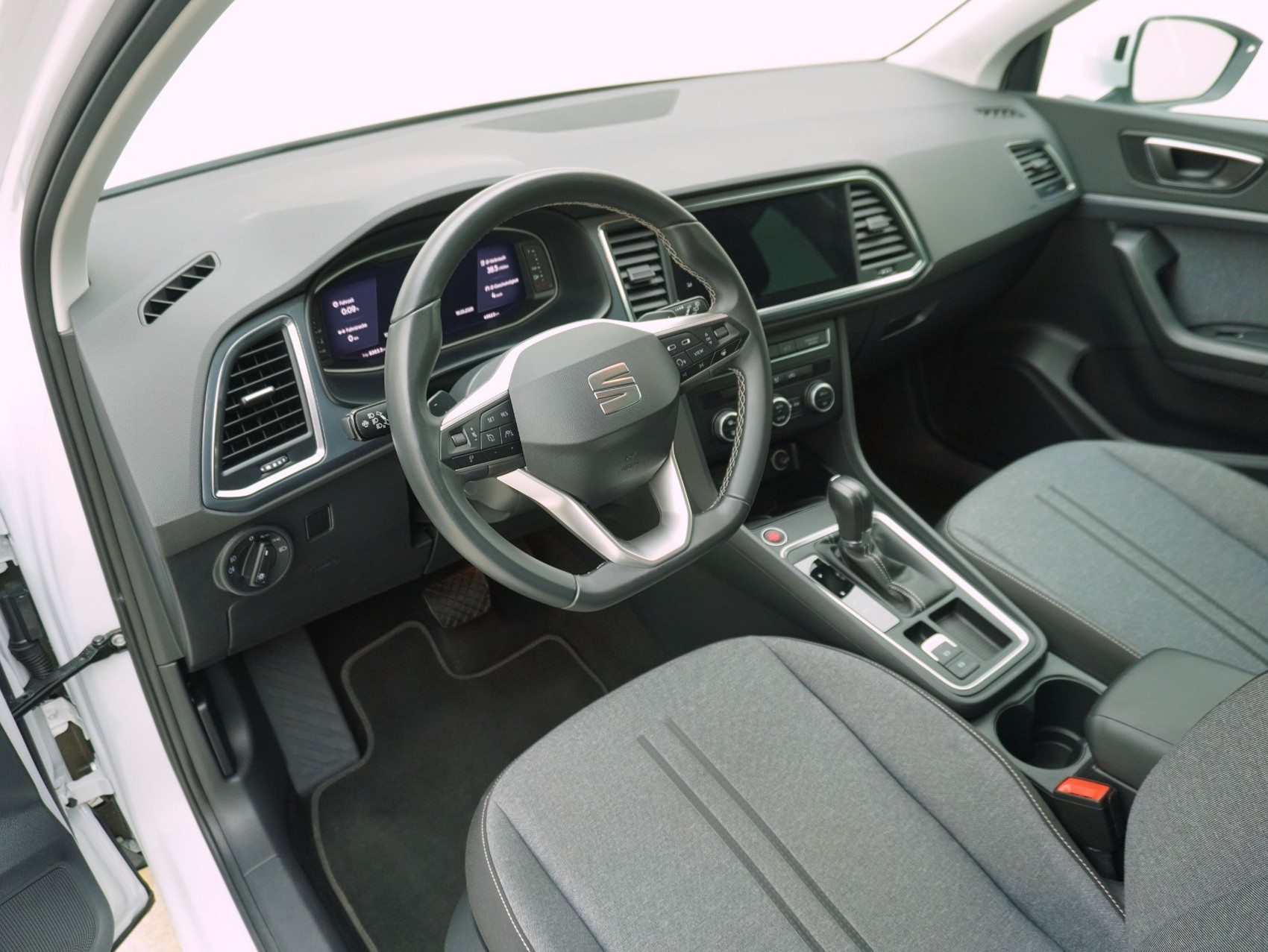 SEAT Ateca 1.5 TSI DSG Style-image-9