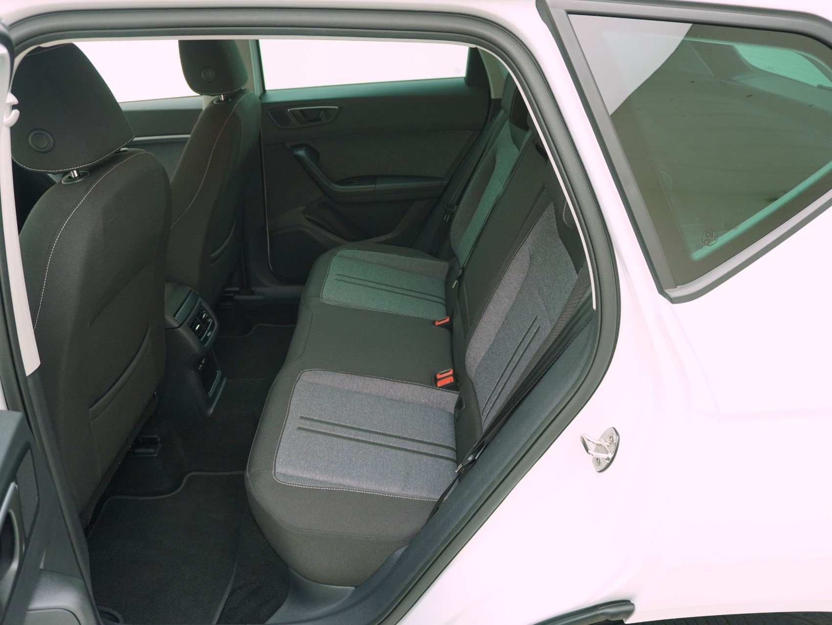 SEAT Ateca 1.5 TSI DSG Style-image-10