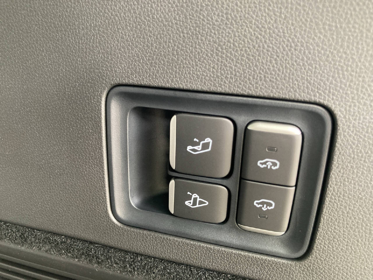 XPENG G9 Performance AWD-image-7