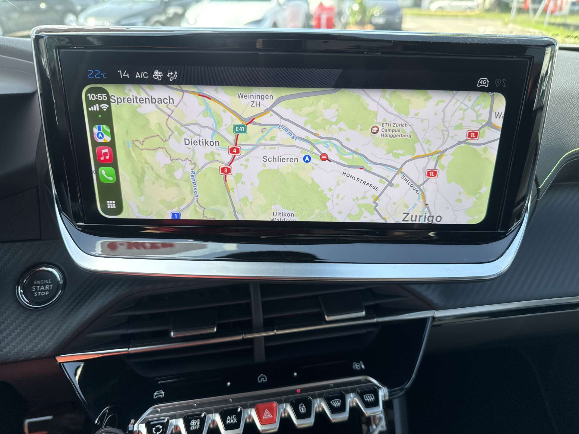 PEUGEOT 2008 1.2 145 MHEV GT Automat-image-1