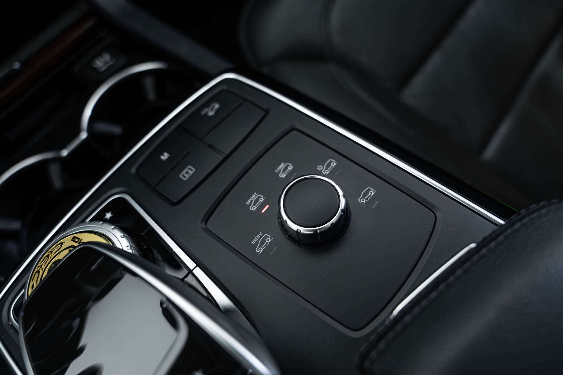 MERCEDES-BENZ GLE 350 d Executive 4Matic 9G-Tronic-image-32