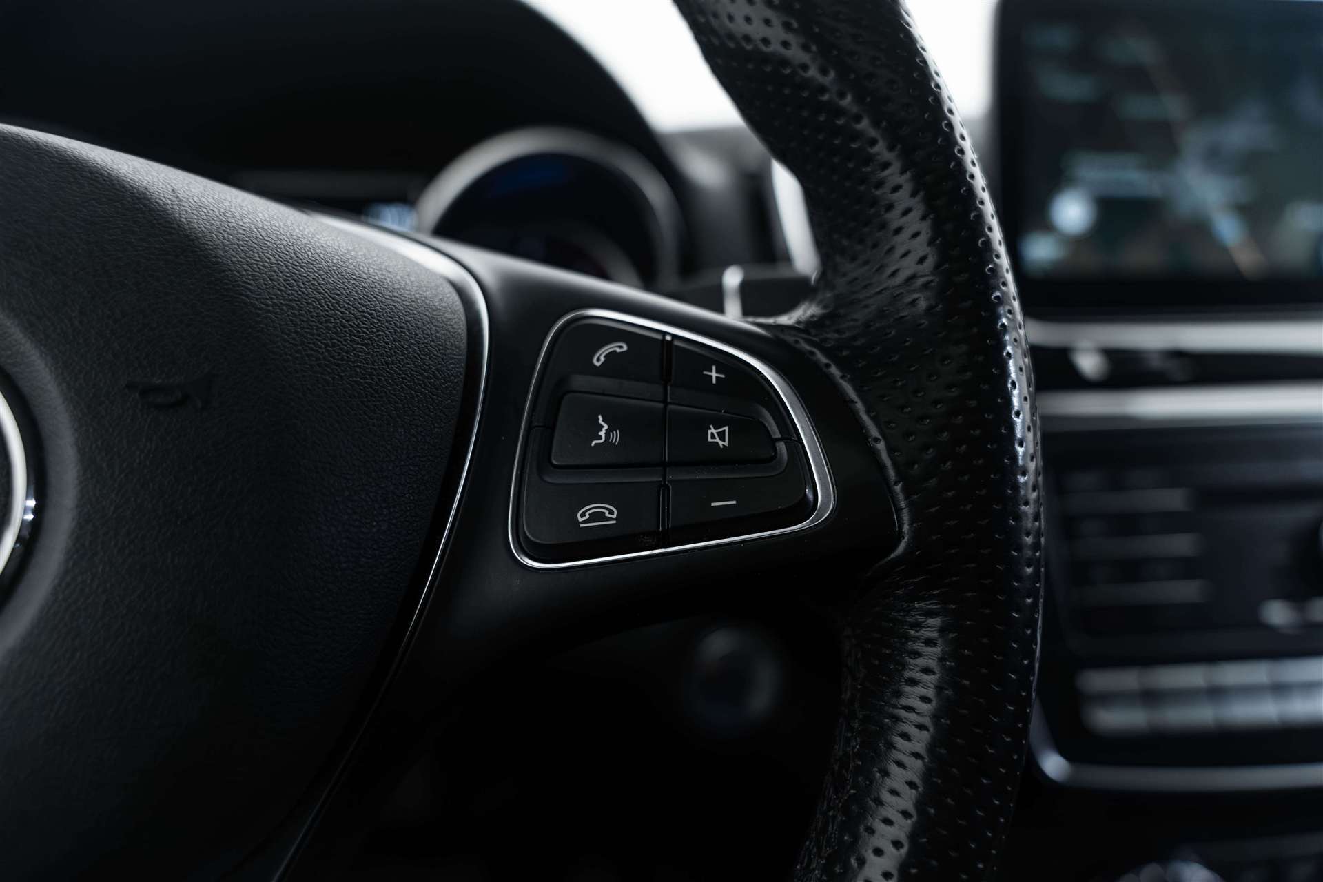 MERCEDES-BENZ GLE 350 d Executive 4Matic 9G-Tronic-image-19