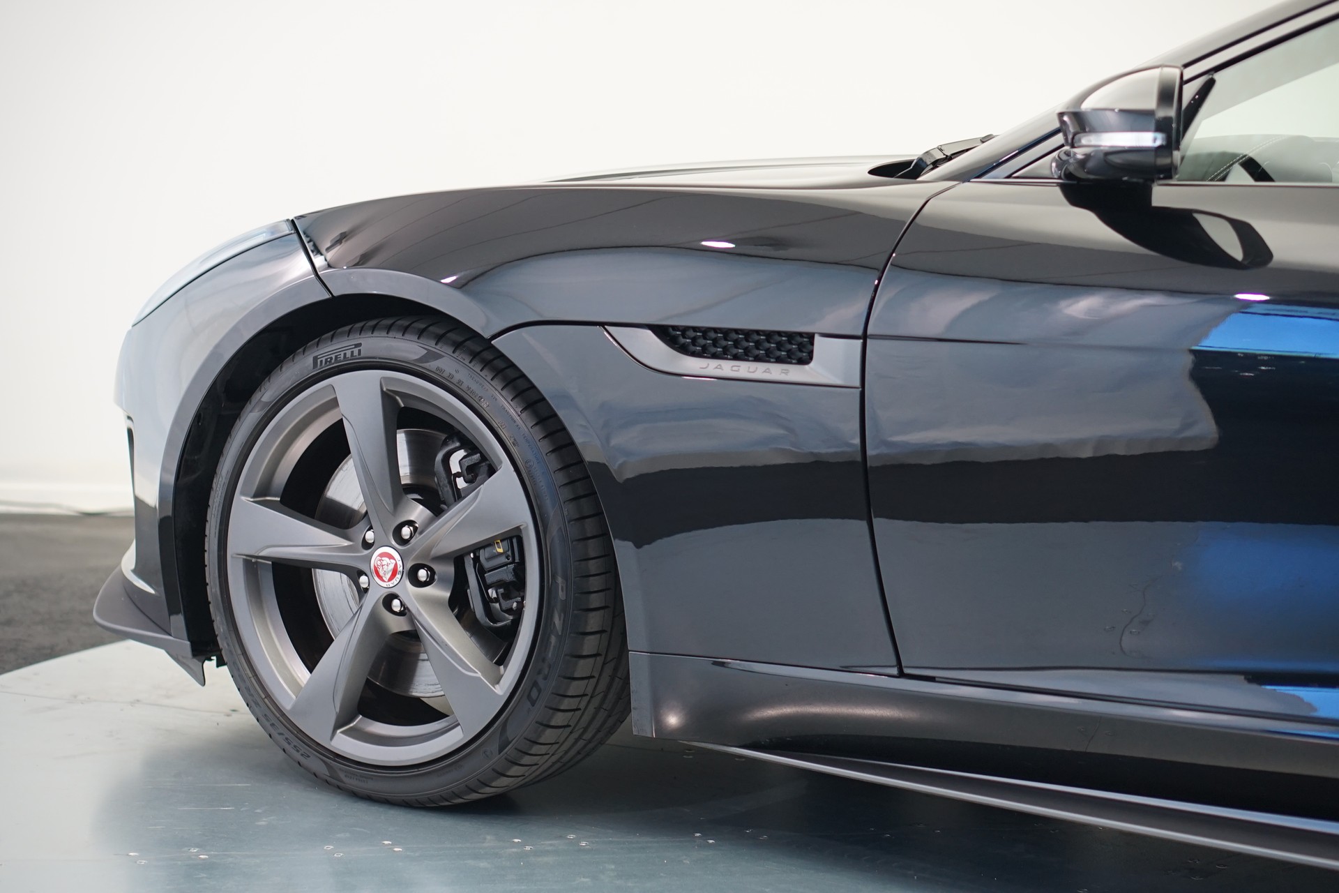 JAGUAR F-Type Coupé 3.0 V6 S/C 400 Sport AWD Automatik-image-10