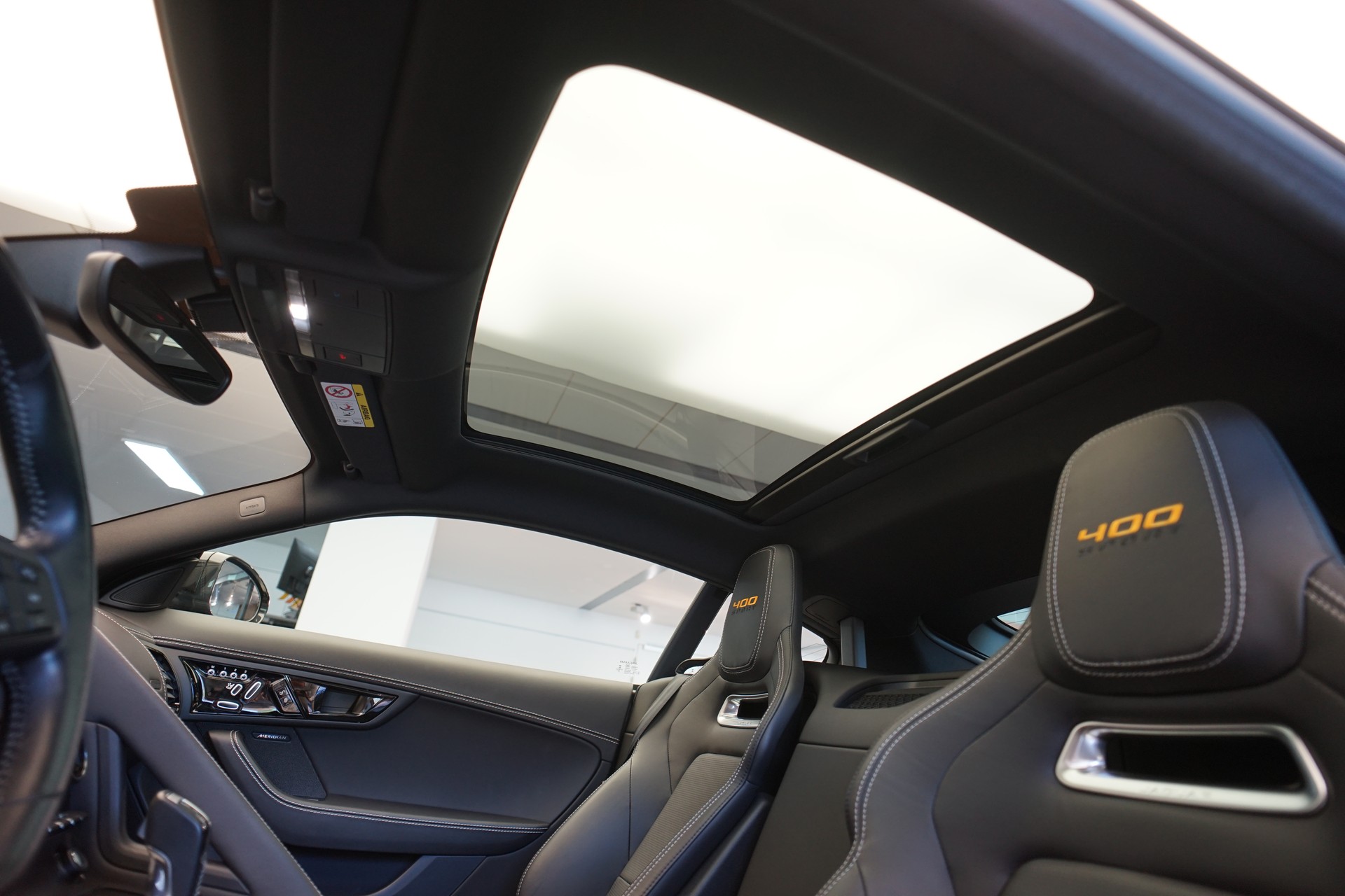 JAGUAR F-Type Coupé 3.0 V6 S/C 400 Sport AWD Automatik-image-15