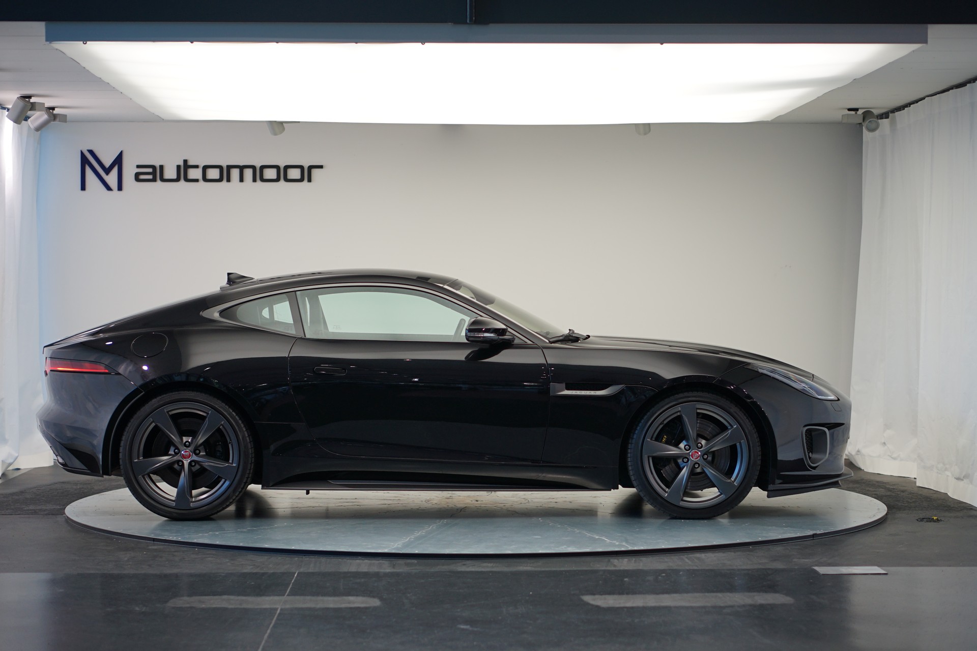 JAGUAR F-Type Coupé 3.0 V6 S/C 400 Sport AWD Automatik-showroom-element-3