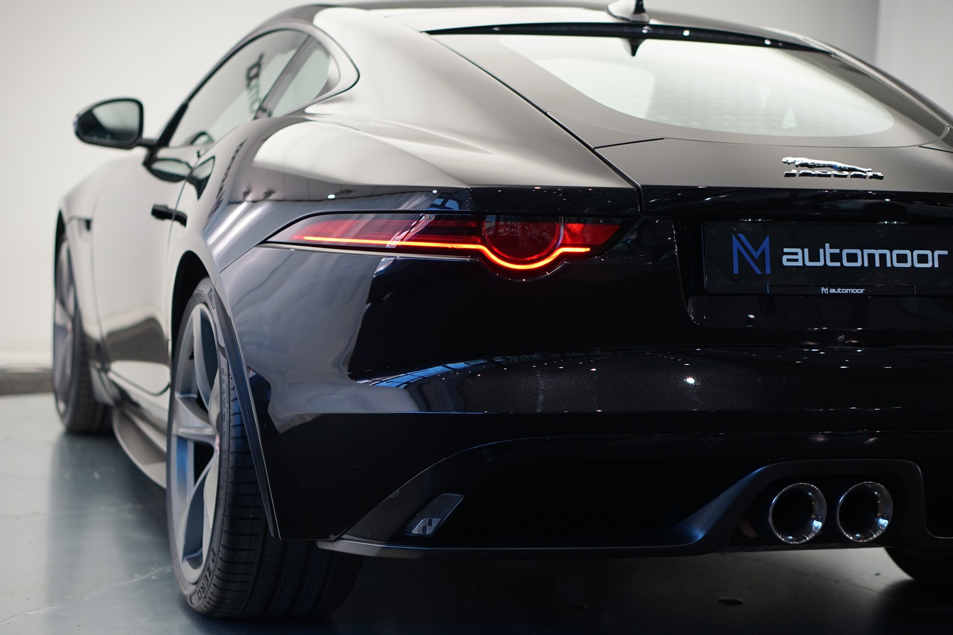 JAGUAR F-Type Coupé 3.0 V6 S/C 400 Sport AWD Automatik-image-31