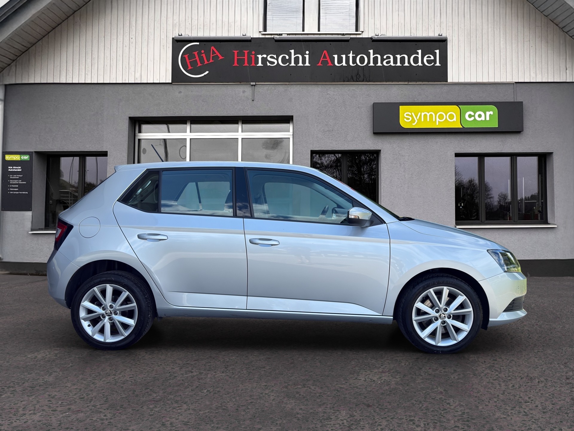 SKODA Fabia 1.0 TSI Ambition-image-5