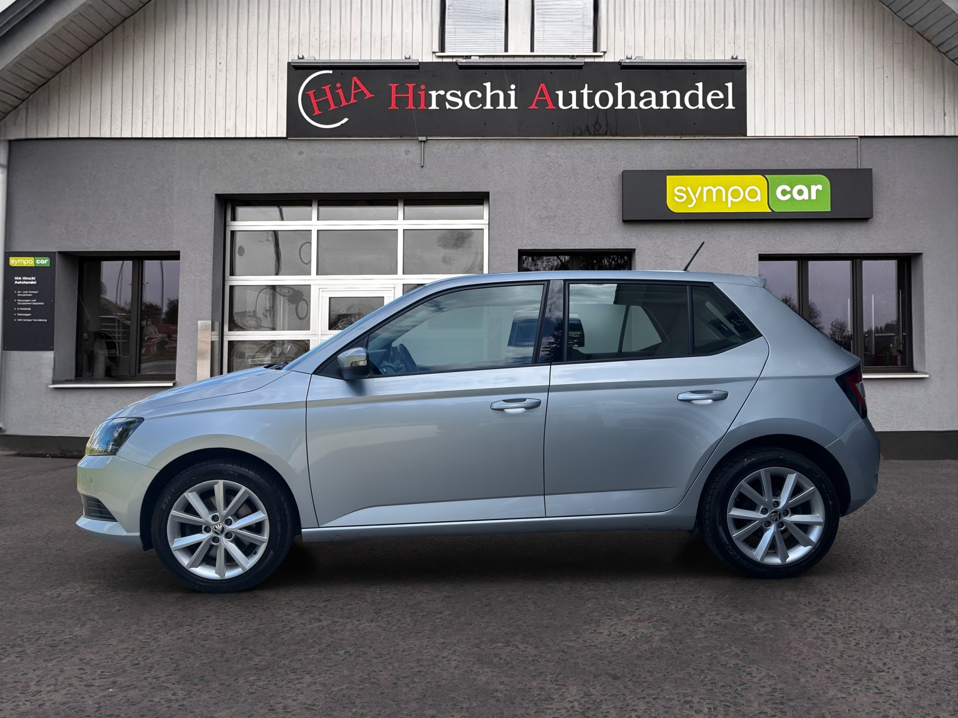 SKODA Fabia 1.0 TSI Ambition-image-4