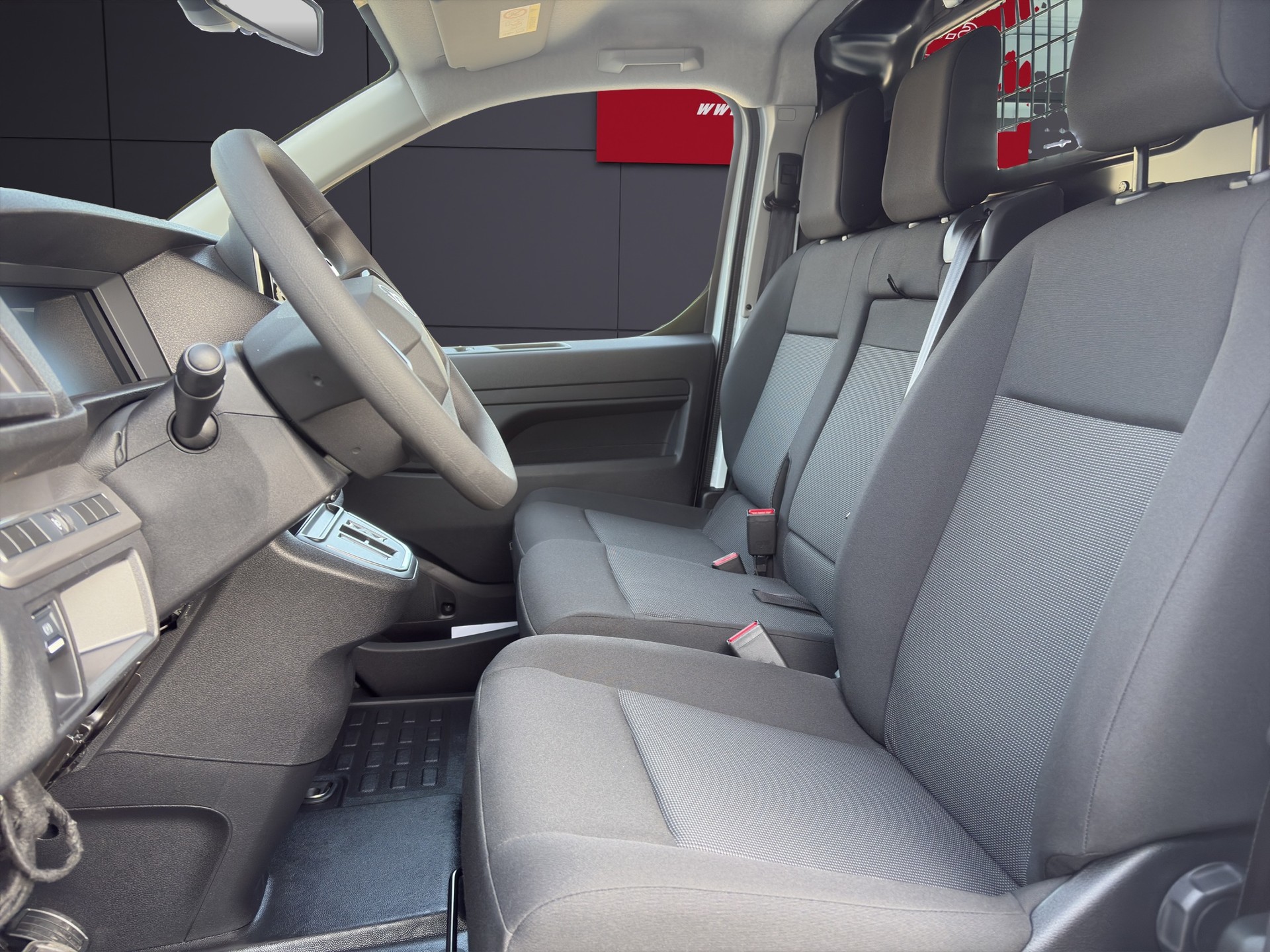 CITROEN Jumpy 2.2 BHDI M A8 First-image-4