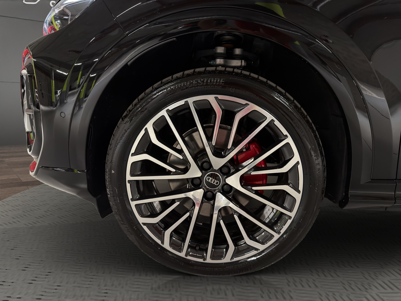 AUDI Q5 TFSI quatto 150 kW S-tronic-image-17