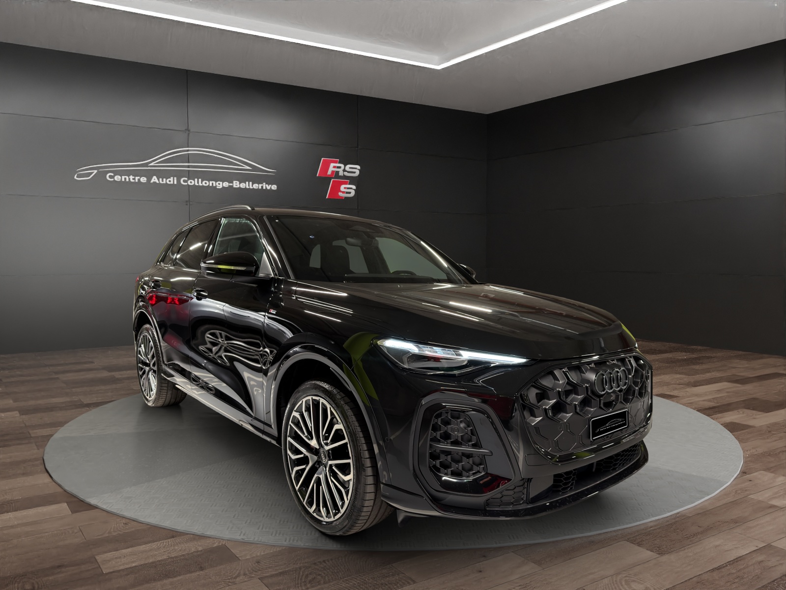 AUDI Q5 TFSI quatto 150 kW S-tronic-image-5