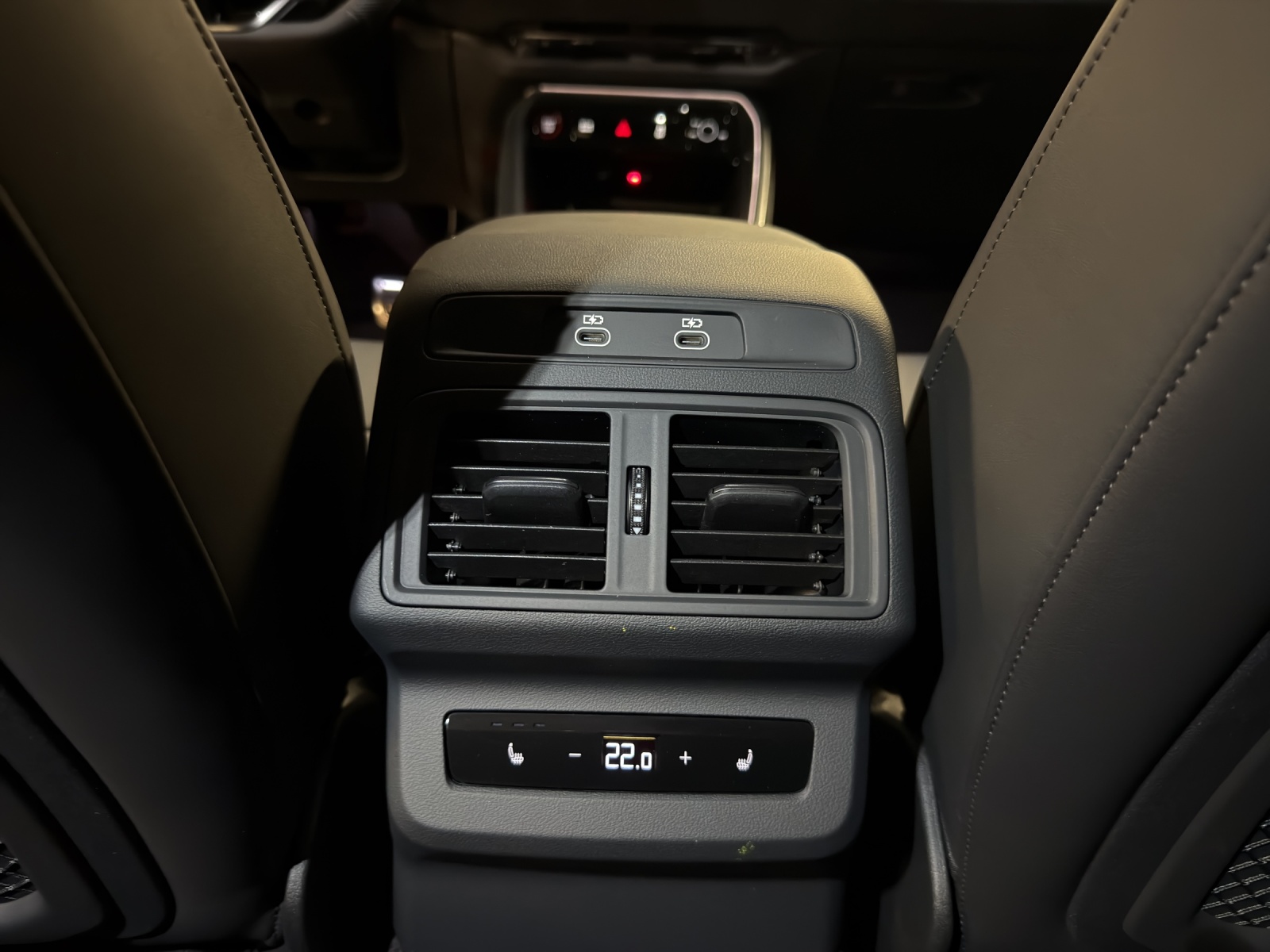 AUDI Q5 TFSI quatto 150 kW S-tronic-image-22
