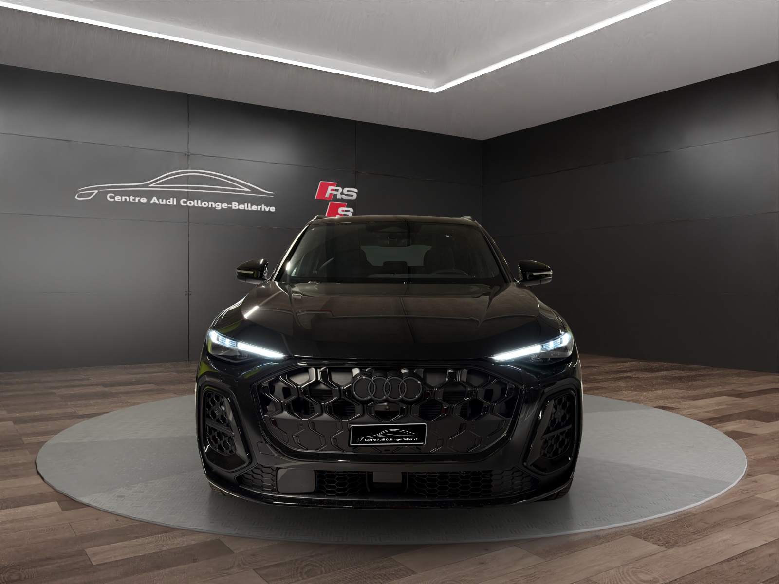 AUDI Q5 TFSI quatto 150 kW S-tronic-showroom-element-1