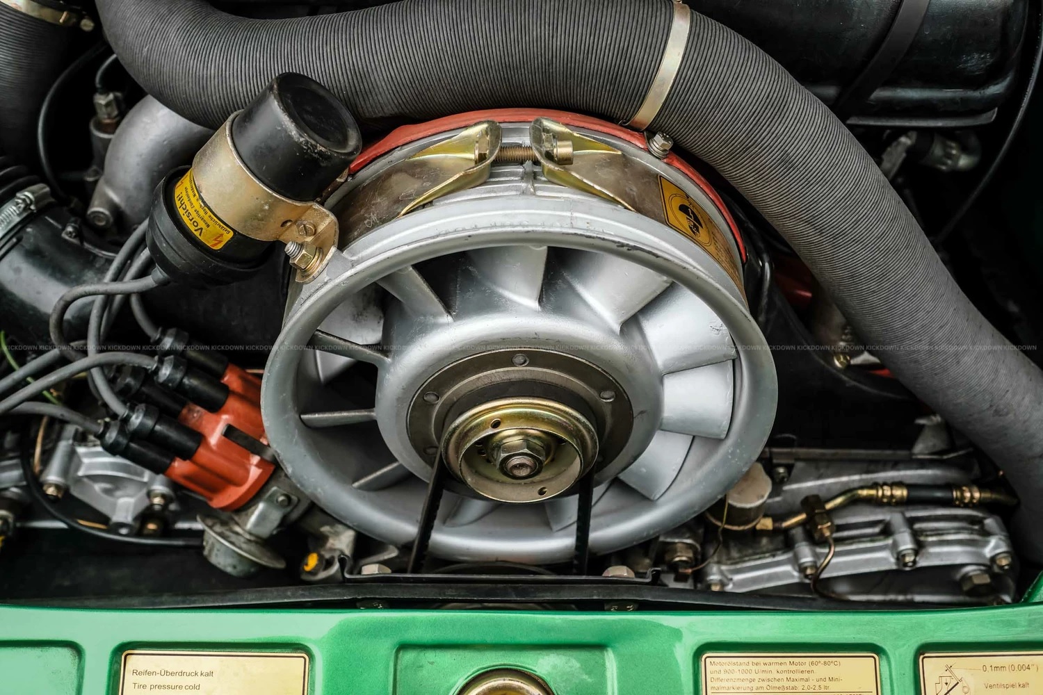 PORSCHE SC Targa-image-9