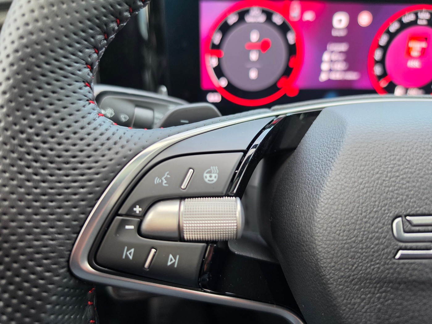 SKODA Kodiaq 2.0 TSI RS 4x4-image-18