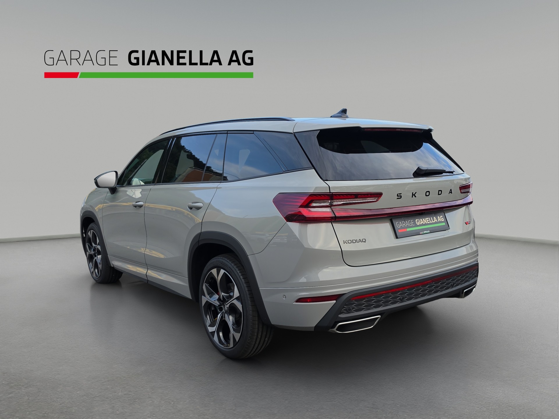 SKODA Kodiaq 2.0 TSI RS 4x4-image-2