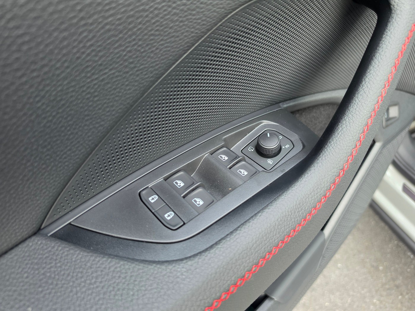 SKODA Kodiaq 2.0 TSI RS 4x4-image-20