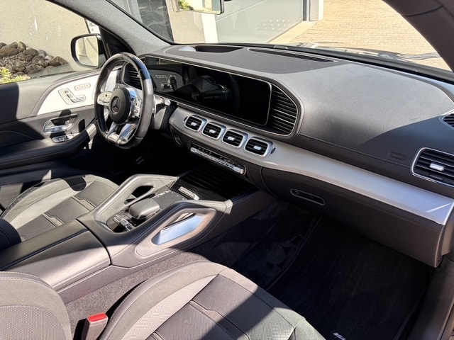 MERCEDES-BENZ GLE 53 AMG 4Matic+ 9G-Speedshift-image-3