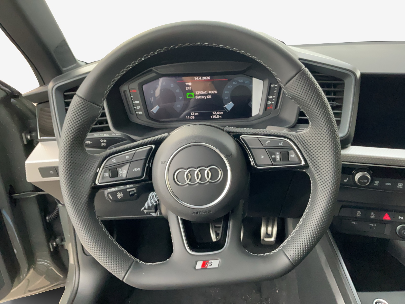 AUDI A1 Sportback 30 TFSI Attraction S-tronic-image-9