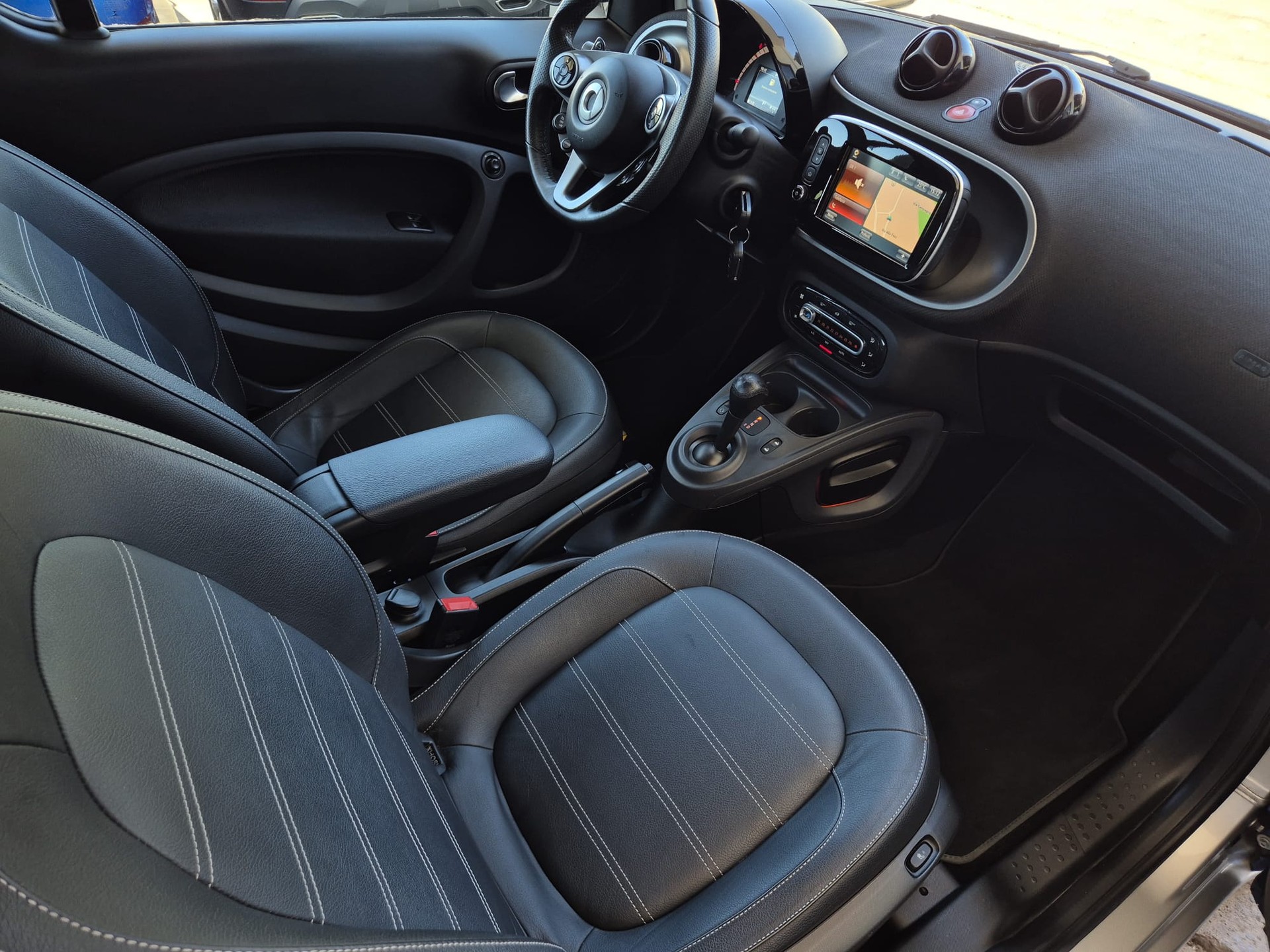 SMART fortwo prime twinmatic-image-12