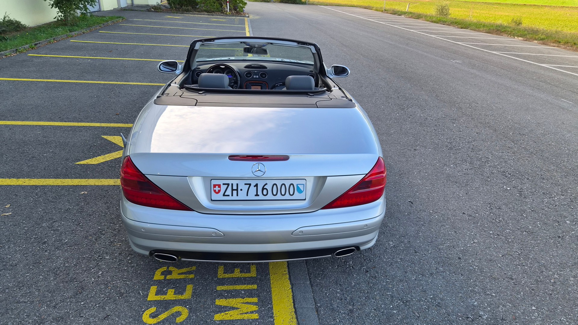 MERCEDES-BENZ SL 500 AMG Paket ab Werk-image-3