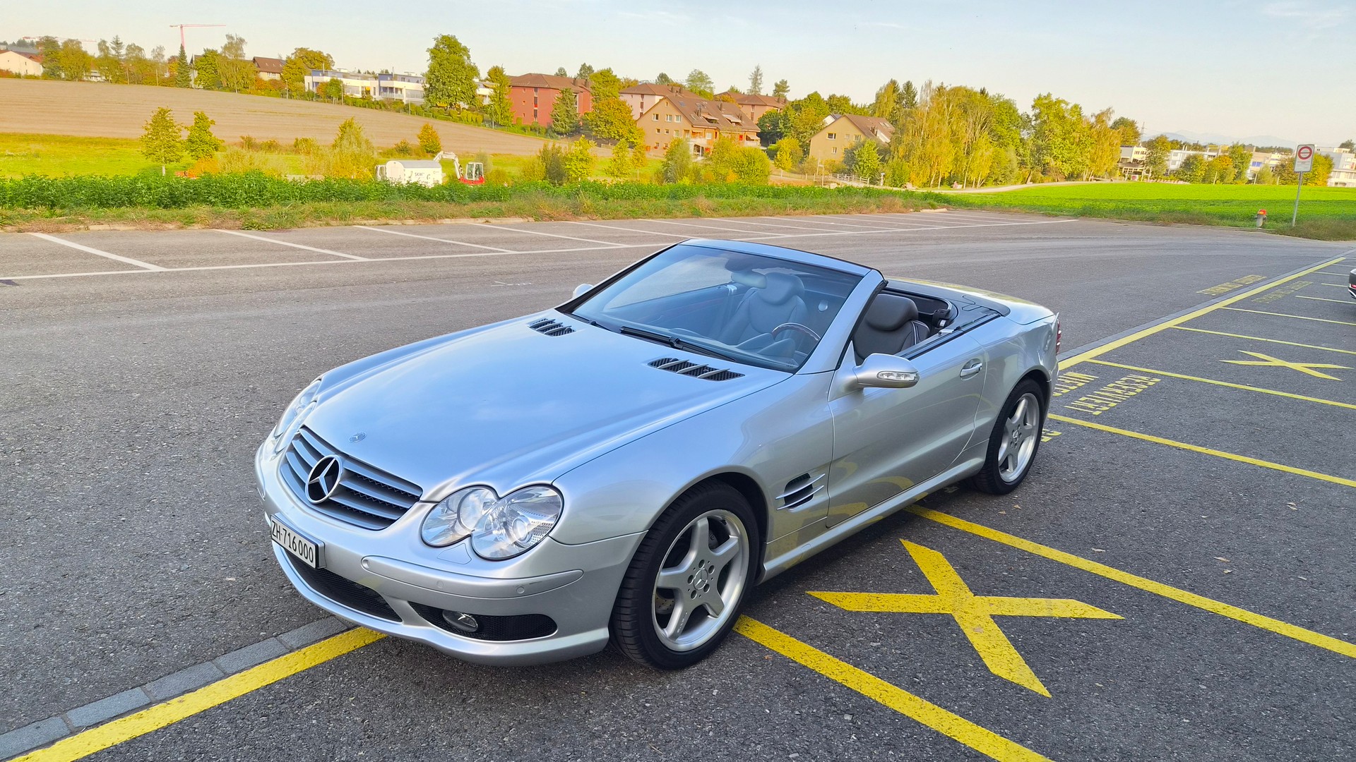MERCEDES-BENZ SL 500 AMG Paket ab Werk-image-6