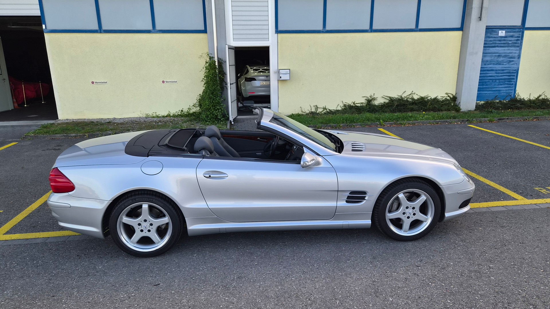 MERCEDES-BENZ SL 500 AMG Paket ab Werk-image-1