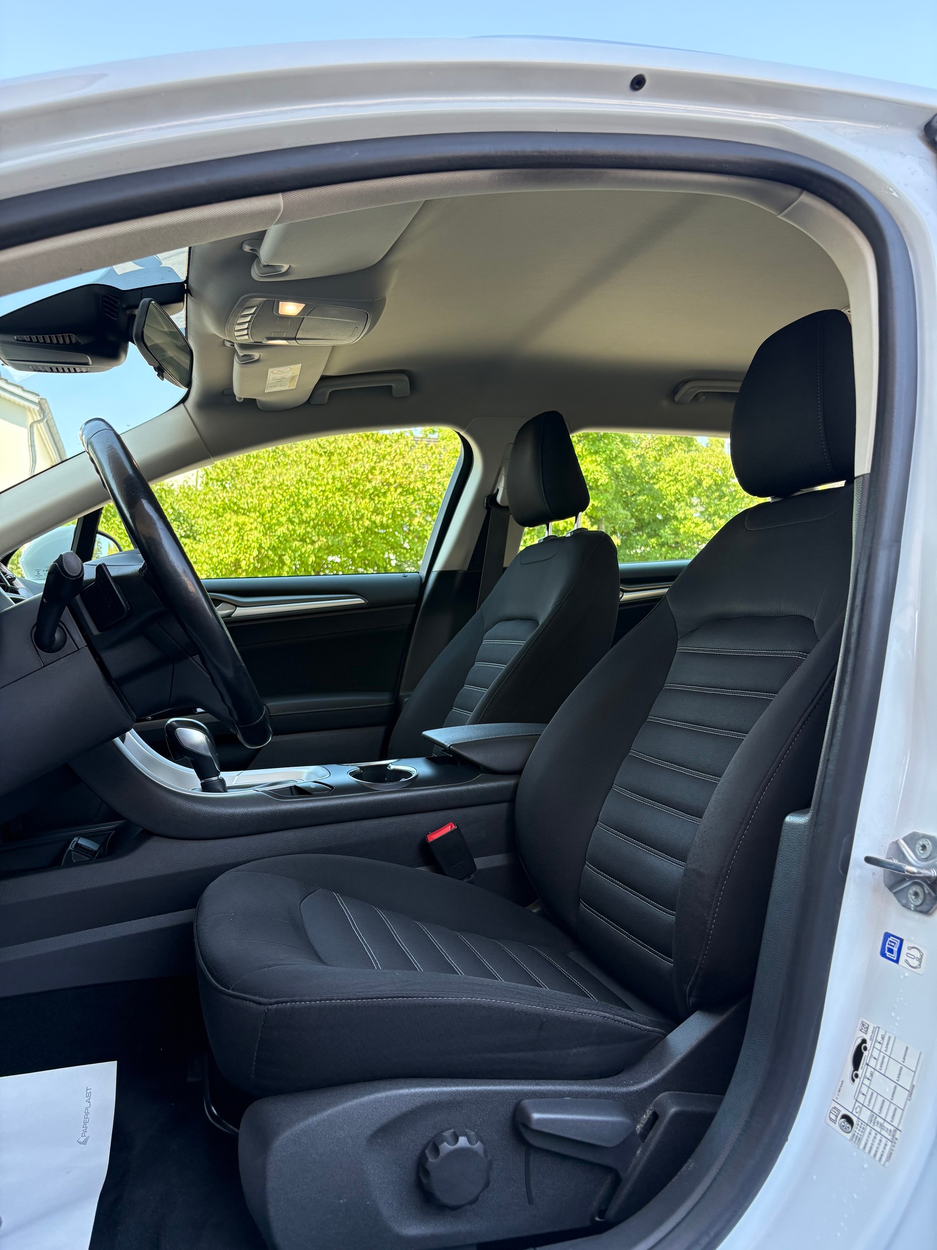 FORD Mondeo 2.0 TDCi Business Plus AWD PowerShift-image-5