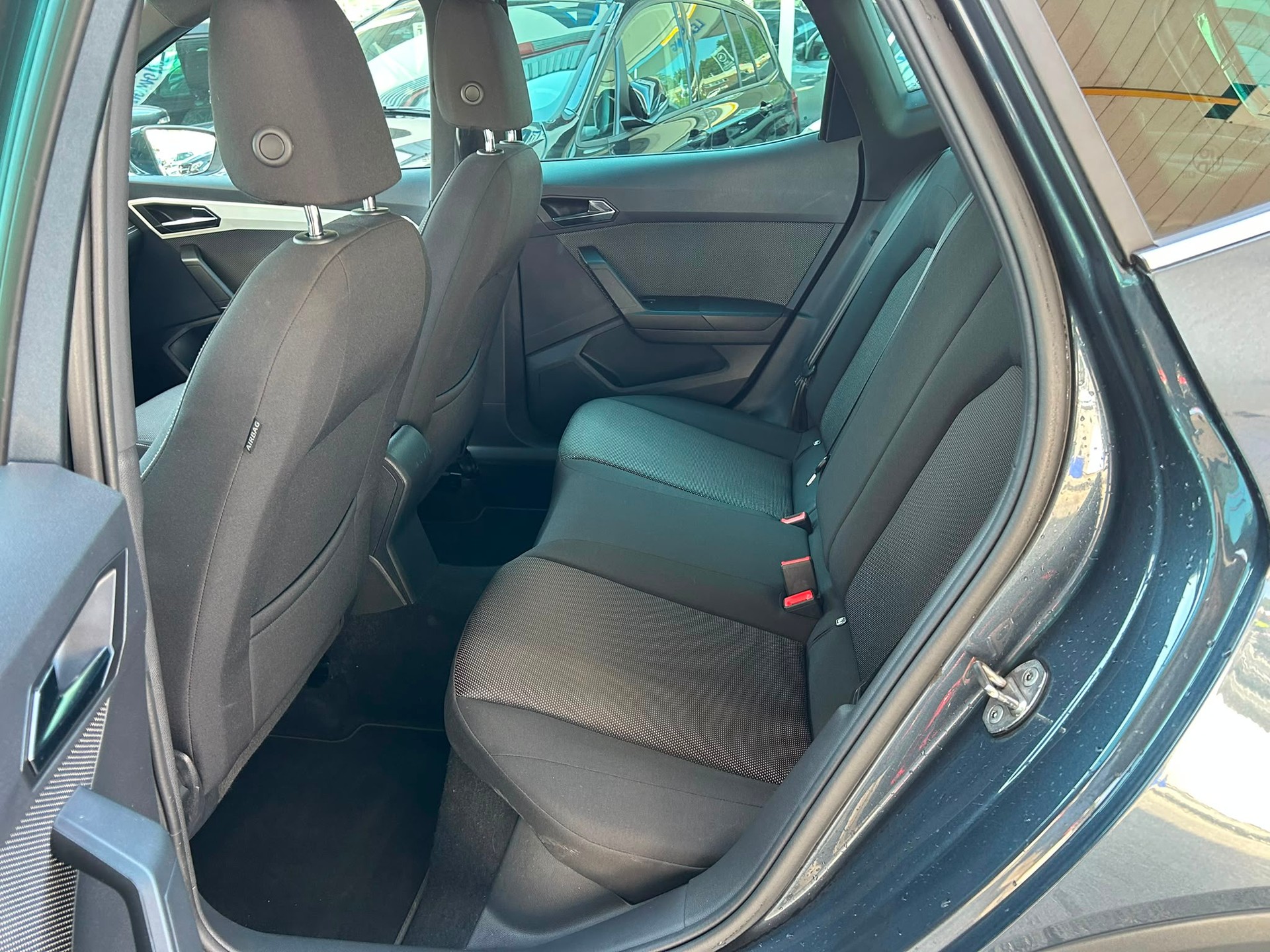 SEAT Arona 1.0 TSI Eco Xcellence DSG-image-5