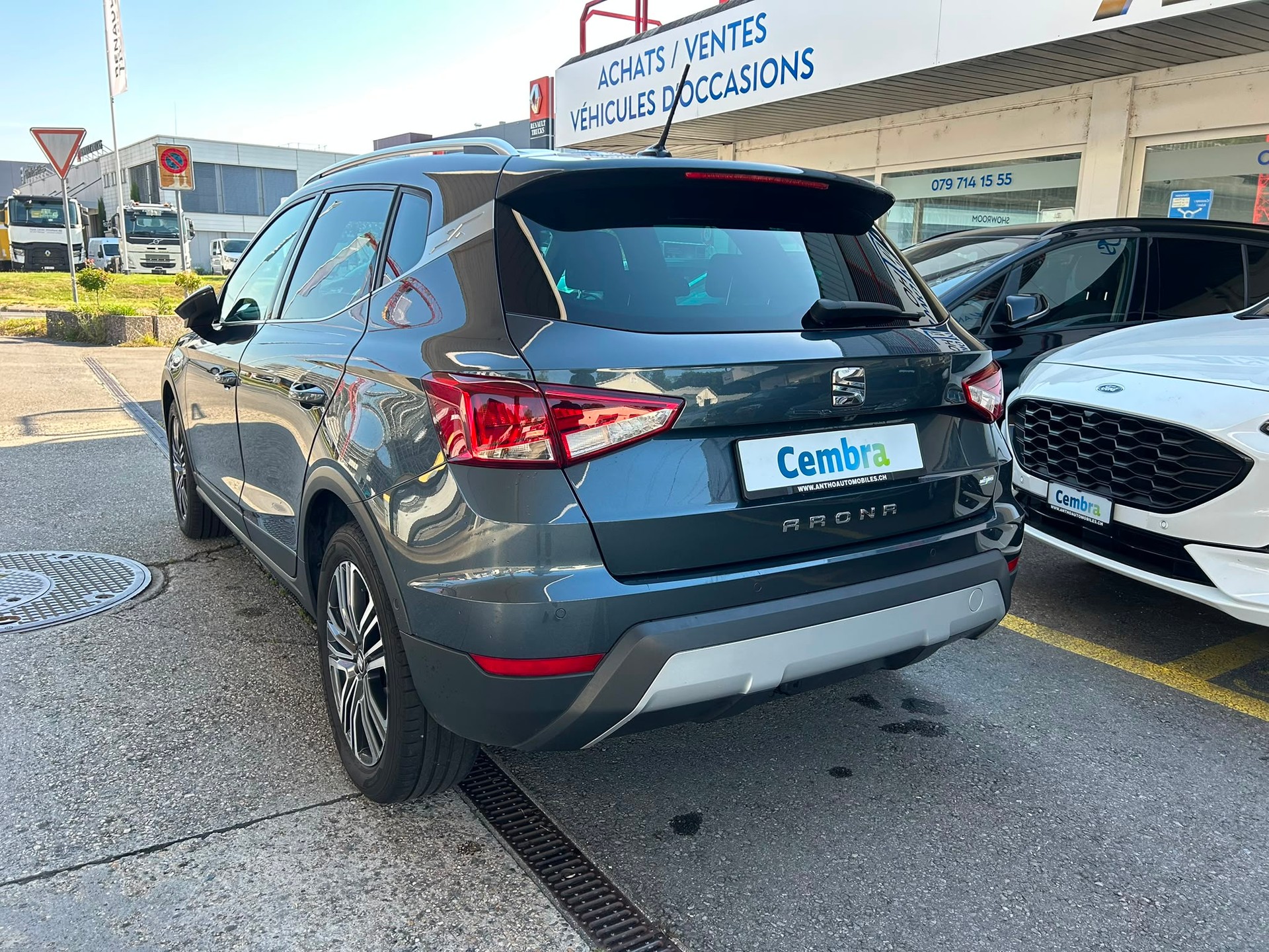 SEAT Arona 1.0 TSI Eco Xcellence DSG-image-2