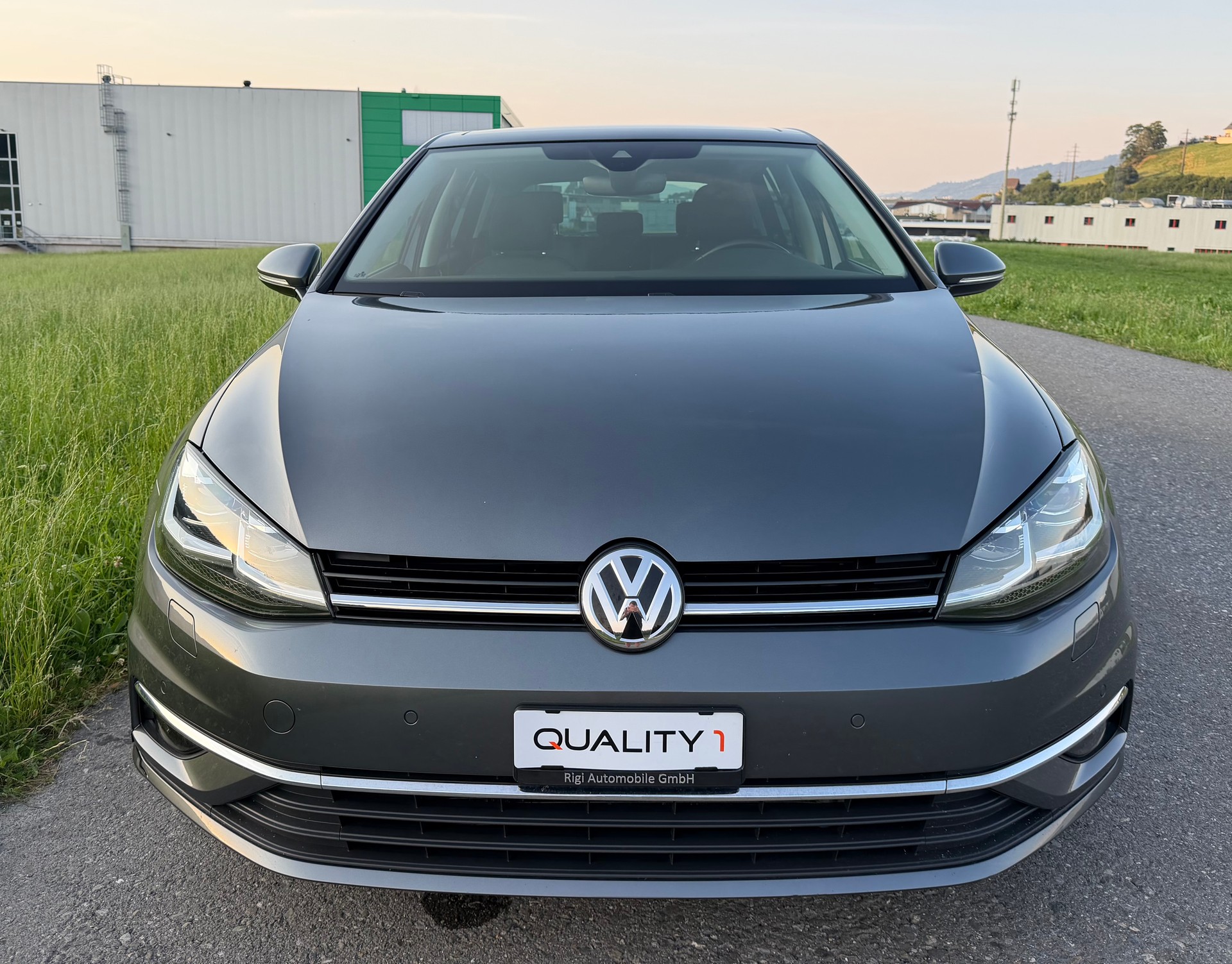 VW Golf 2.0 TDI 70th Anniversary 4Motion DSG-image-6