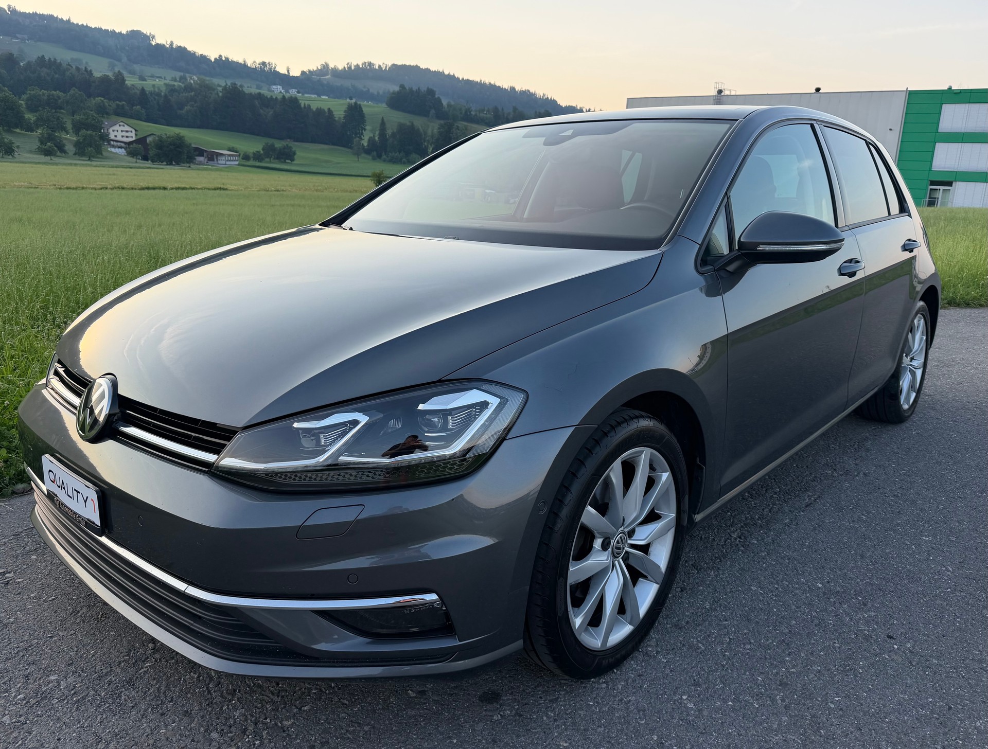 VW Golf 2.0 TDI 70th Anniversary 4Motion DSG-image-0