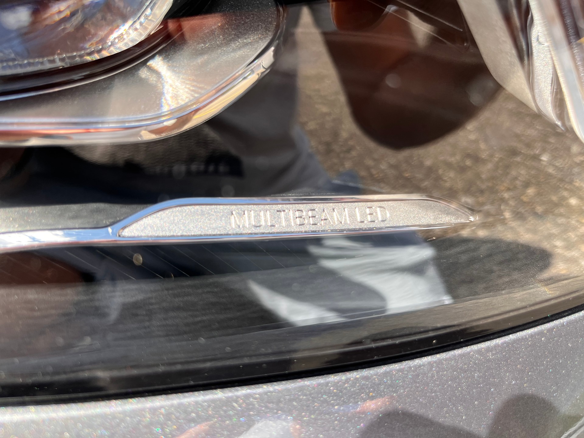 MERCEDES-BENZ E 200 AMG Line 4Matic 9G-Tronic * AMG PAKET INNEN UND AUSSEN - PANORAMADACH *-image-11