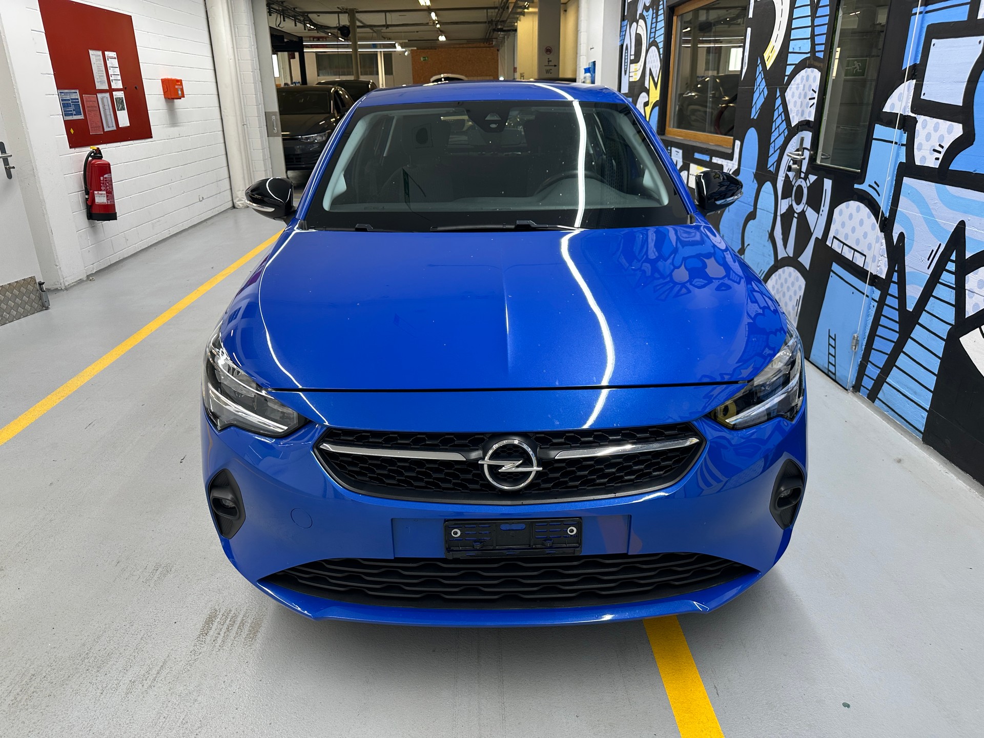 OPEL Corsa 1.2 TP Edition-image-1