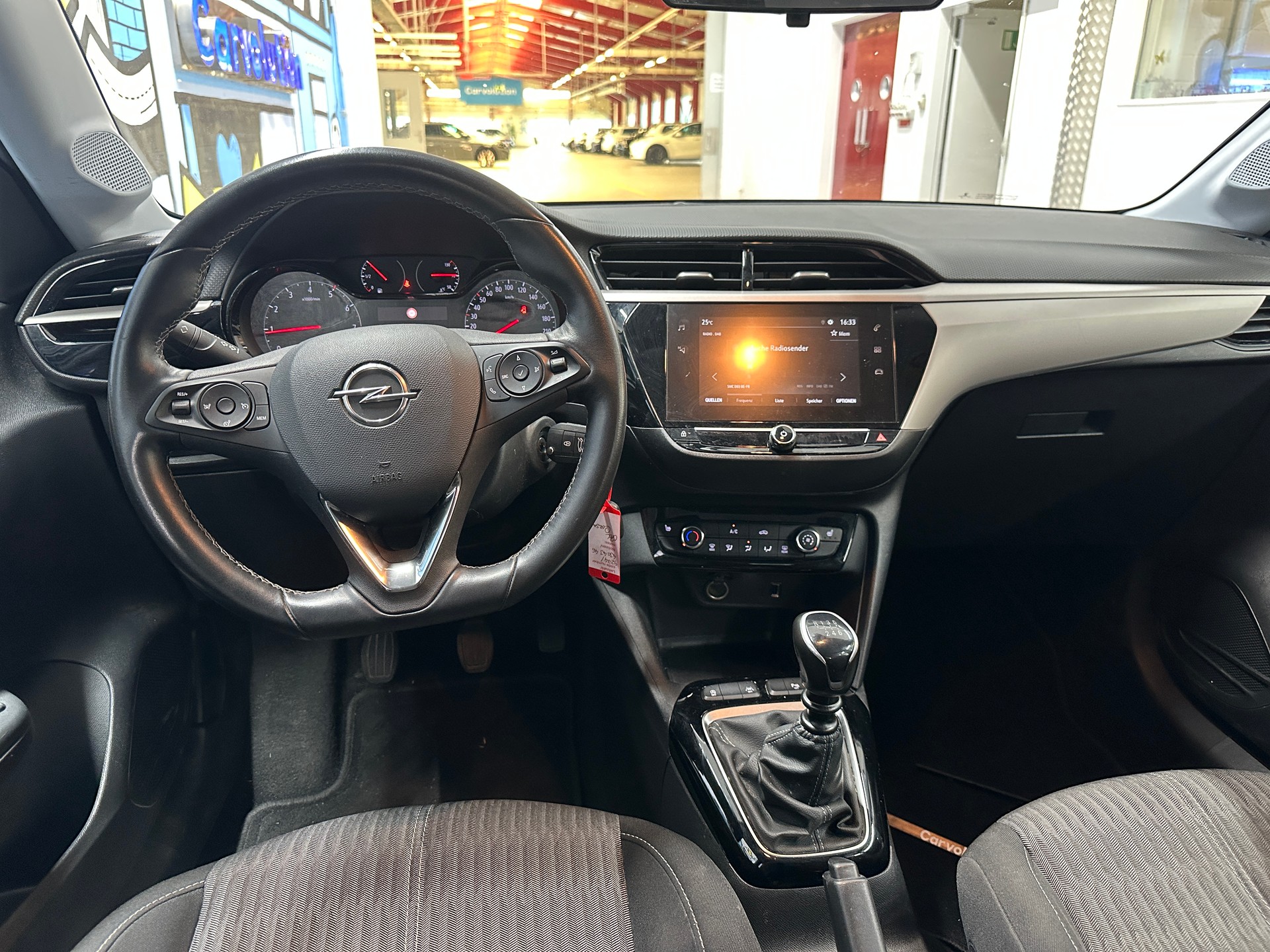 OPEL Corsa 1.2 TP Edition-image-9