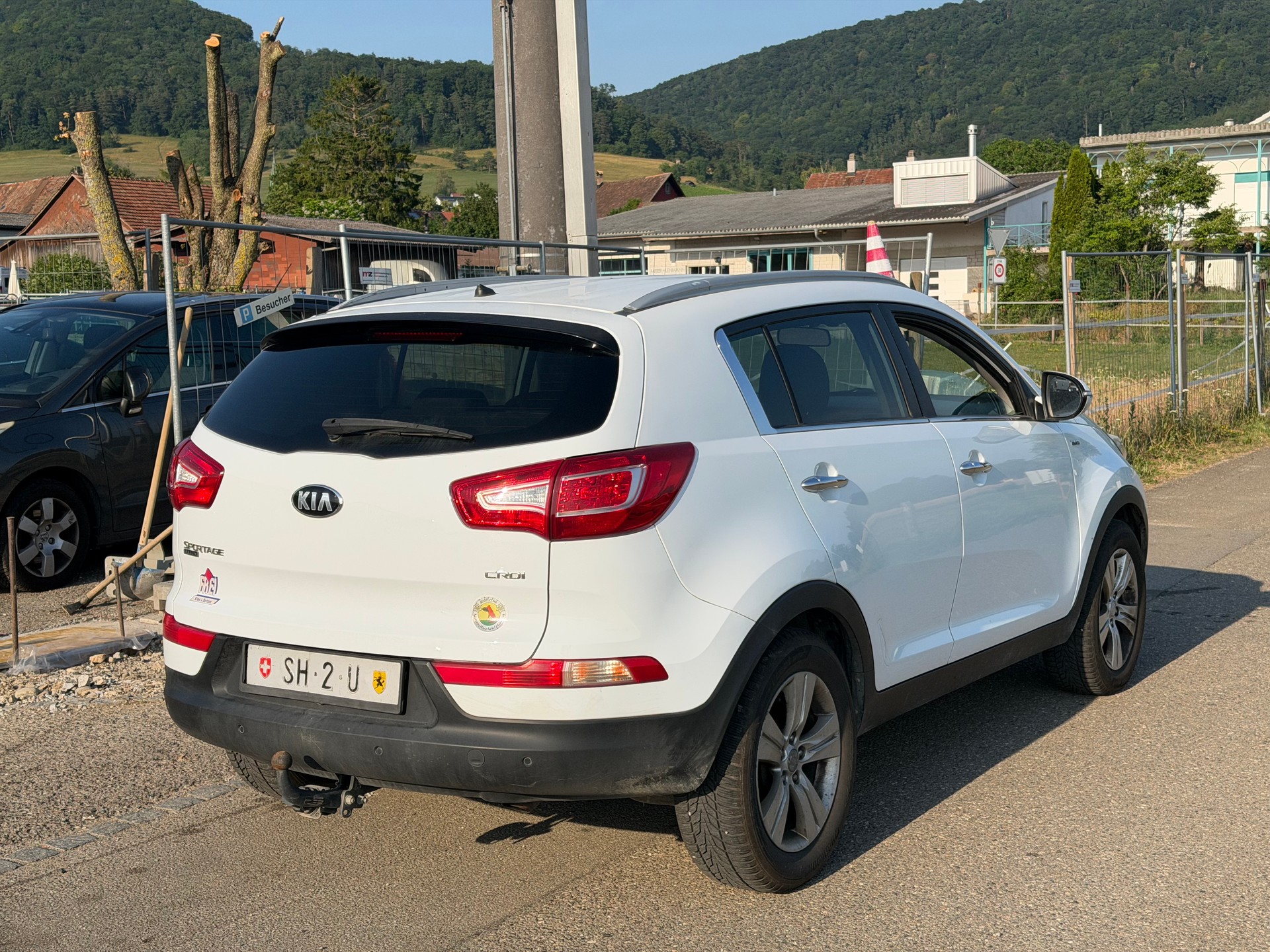 KIA Sportage 2.0 CRDi Style 4WD Automatic-image-3