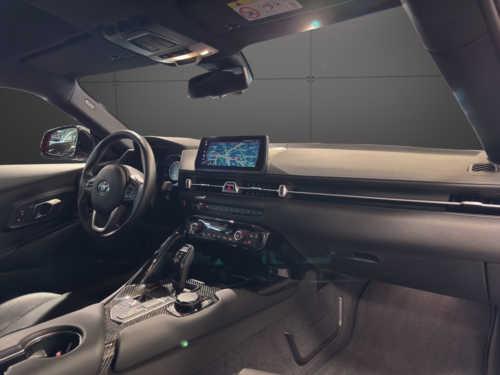 TOYOTA GR Supra 3.0 T Premium-image-18
