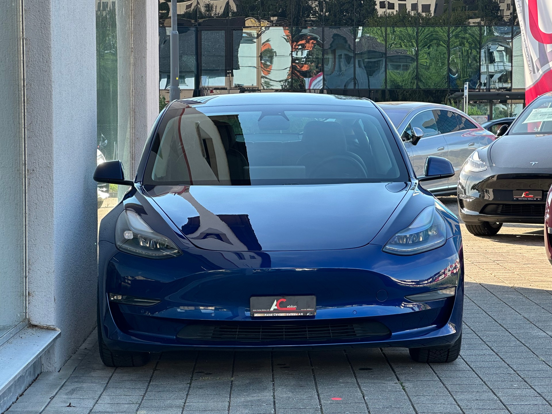 TESLA Model 3 Long Range Dual Motor AWD-image-1