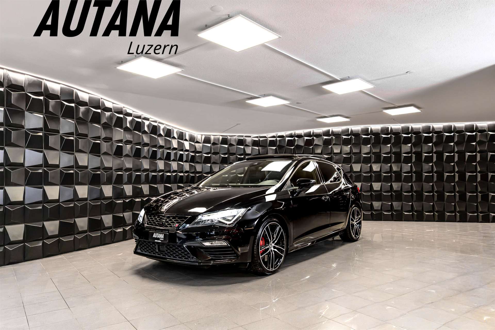 SEAT Leon 2.0 TSI Cupra 300 DSG