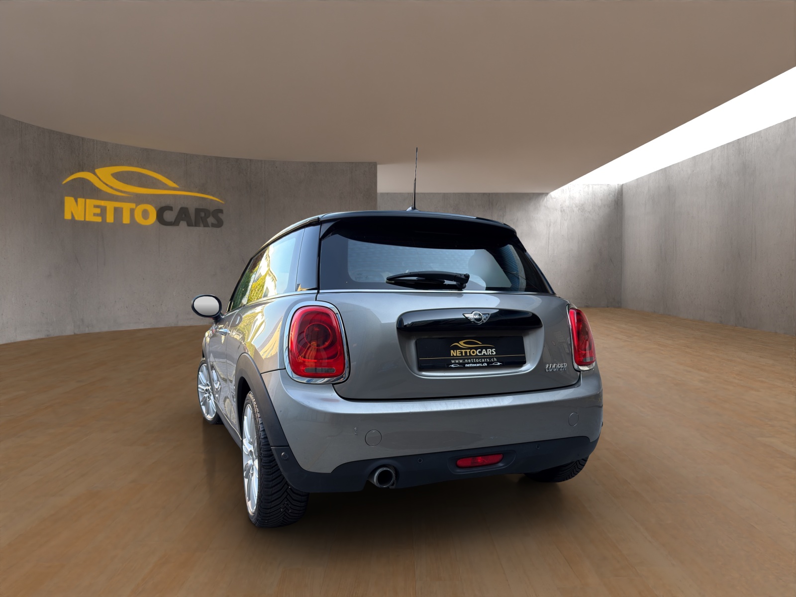 MINI Cooper Steptronic-image-1