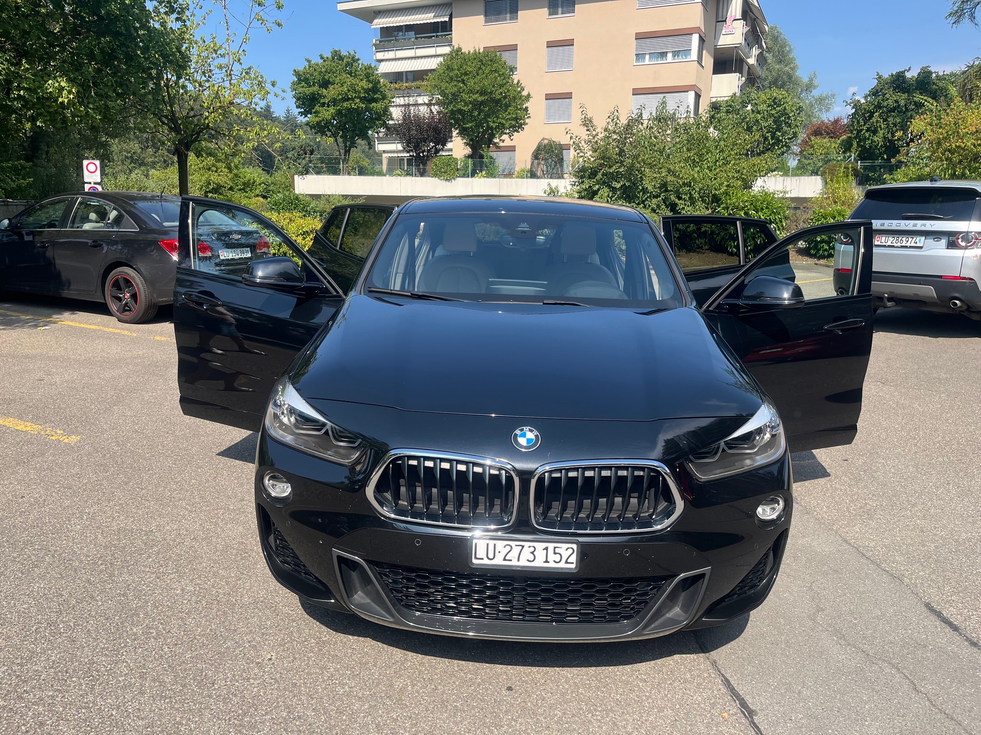 BMW 18d sDrive-image-5